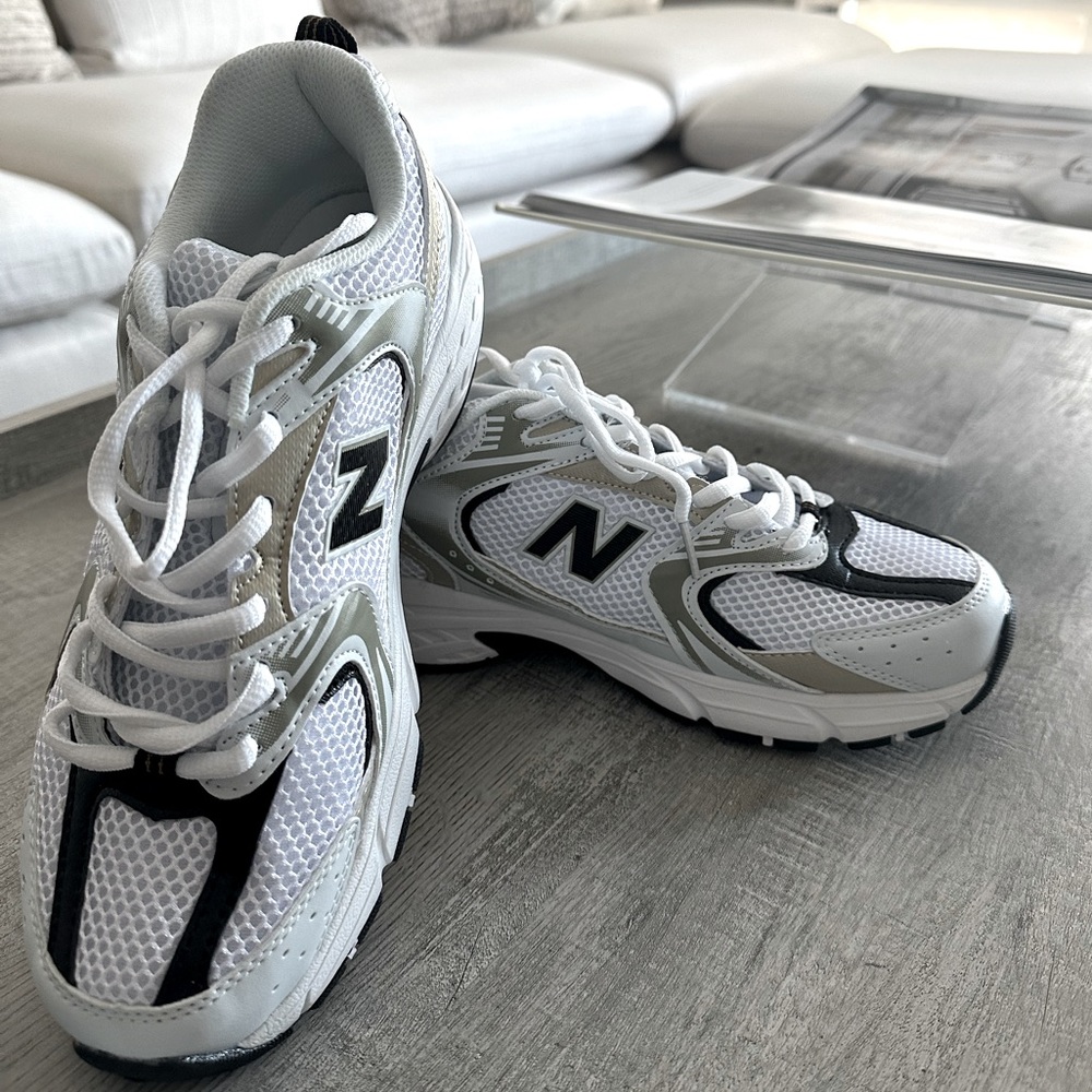 New Balance 530